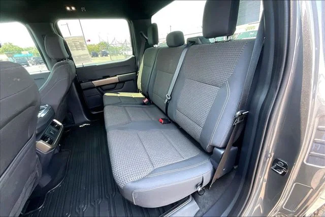Used 2024 Gray Ford STX image 28