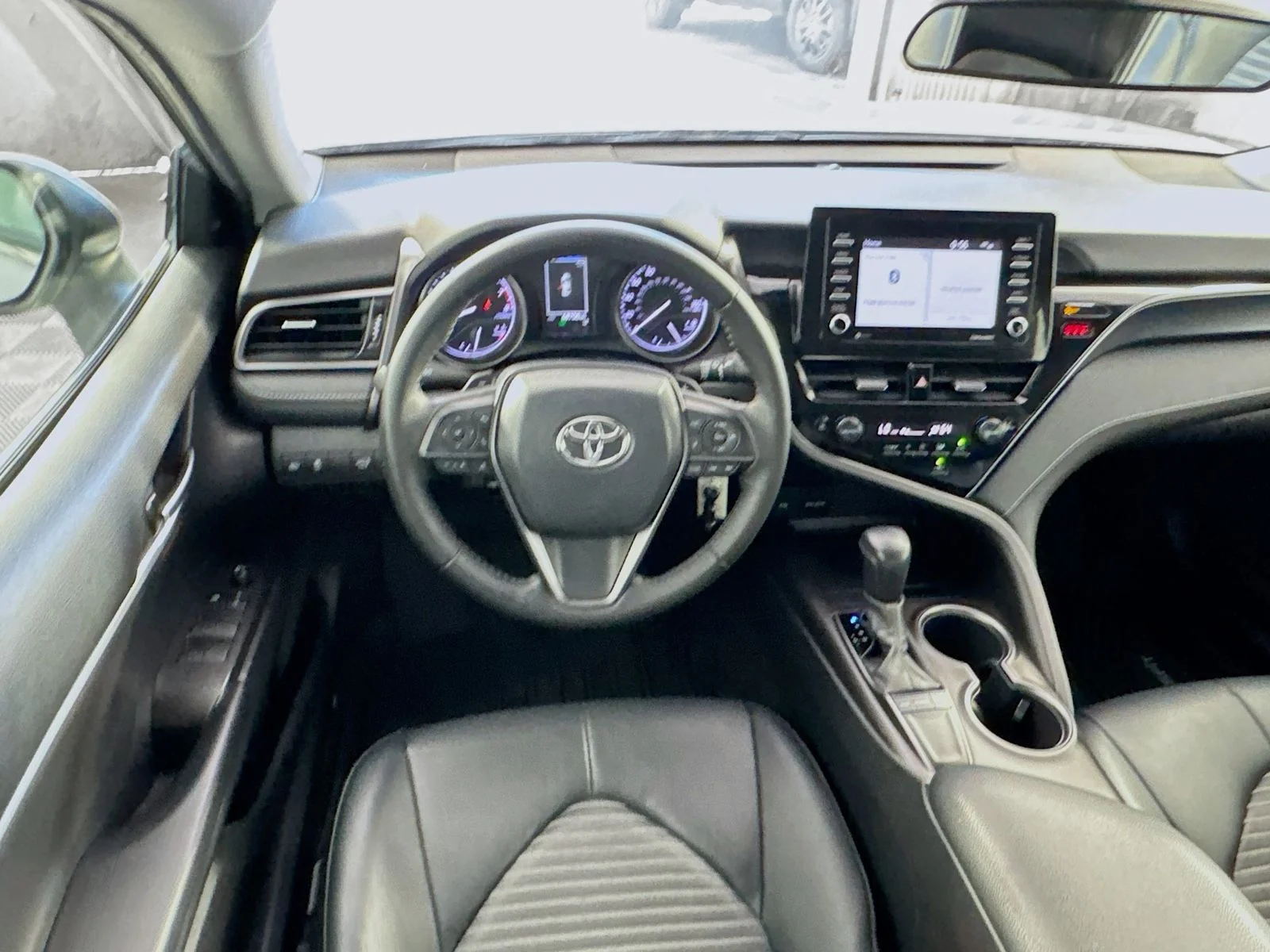 Certified Used 2022 Silver Toyota SE image 17