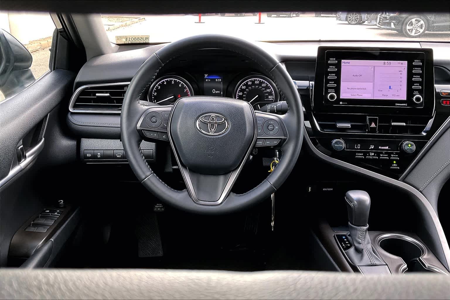 Used 2021 Midnight Black Metallic Toyota SE image 5