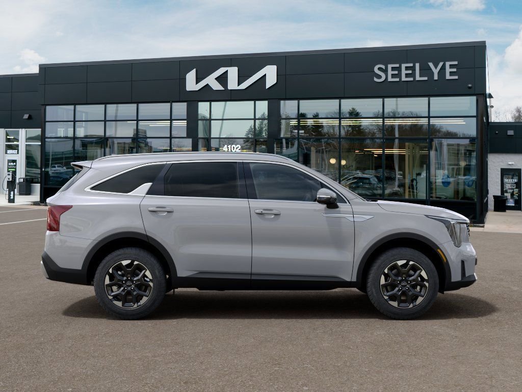 New 2026 Wolf Gray Kia S image 7