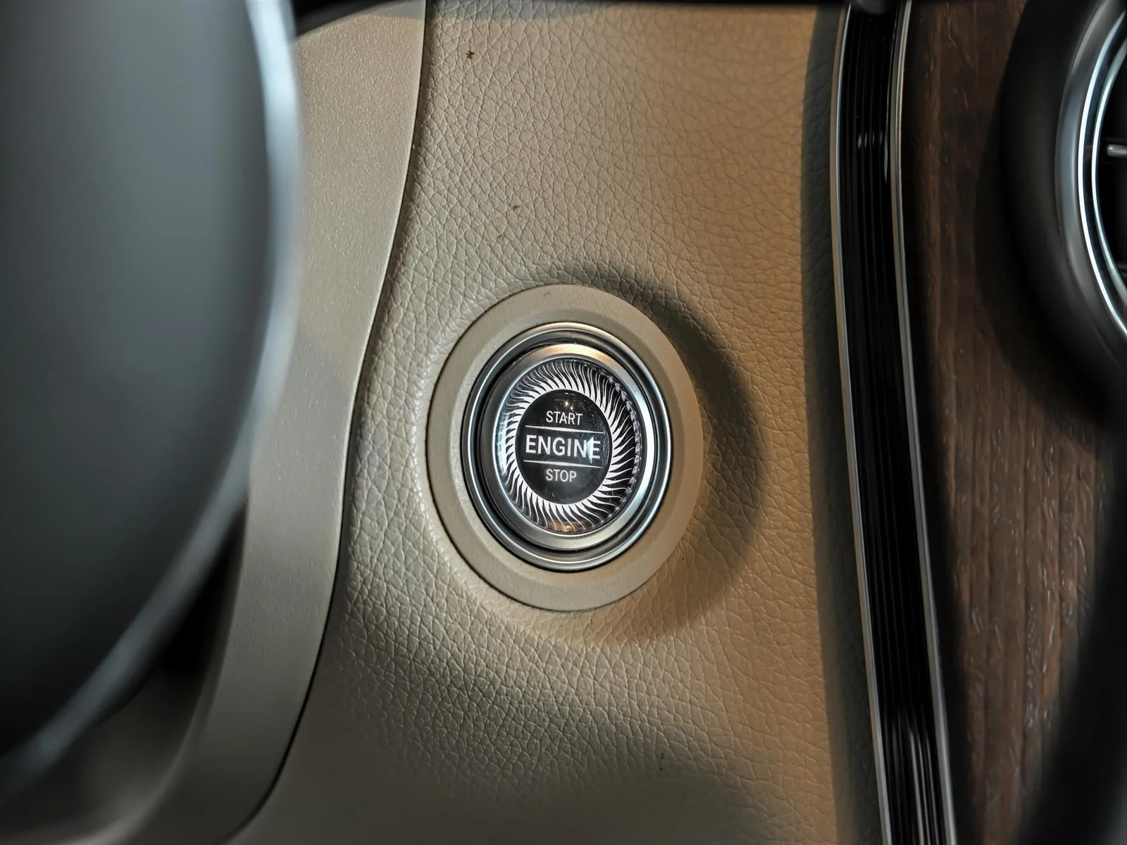 Used 2020 Blue Mercedes-Benz GLC 300 4MATIC® image 20