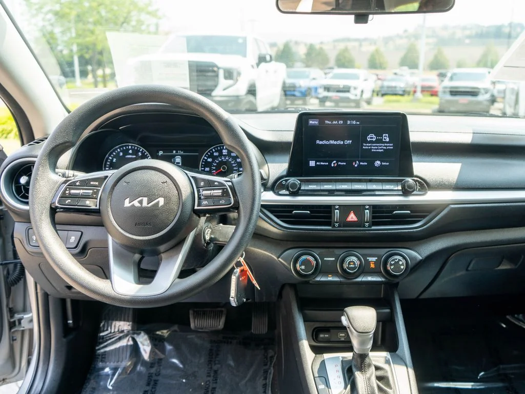 Used 2023 Gray Kia LXS image 13