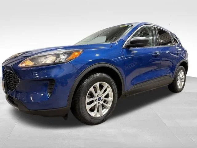 Used 2022 Blue Ford SE image 1