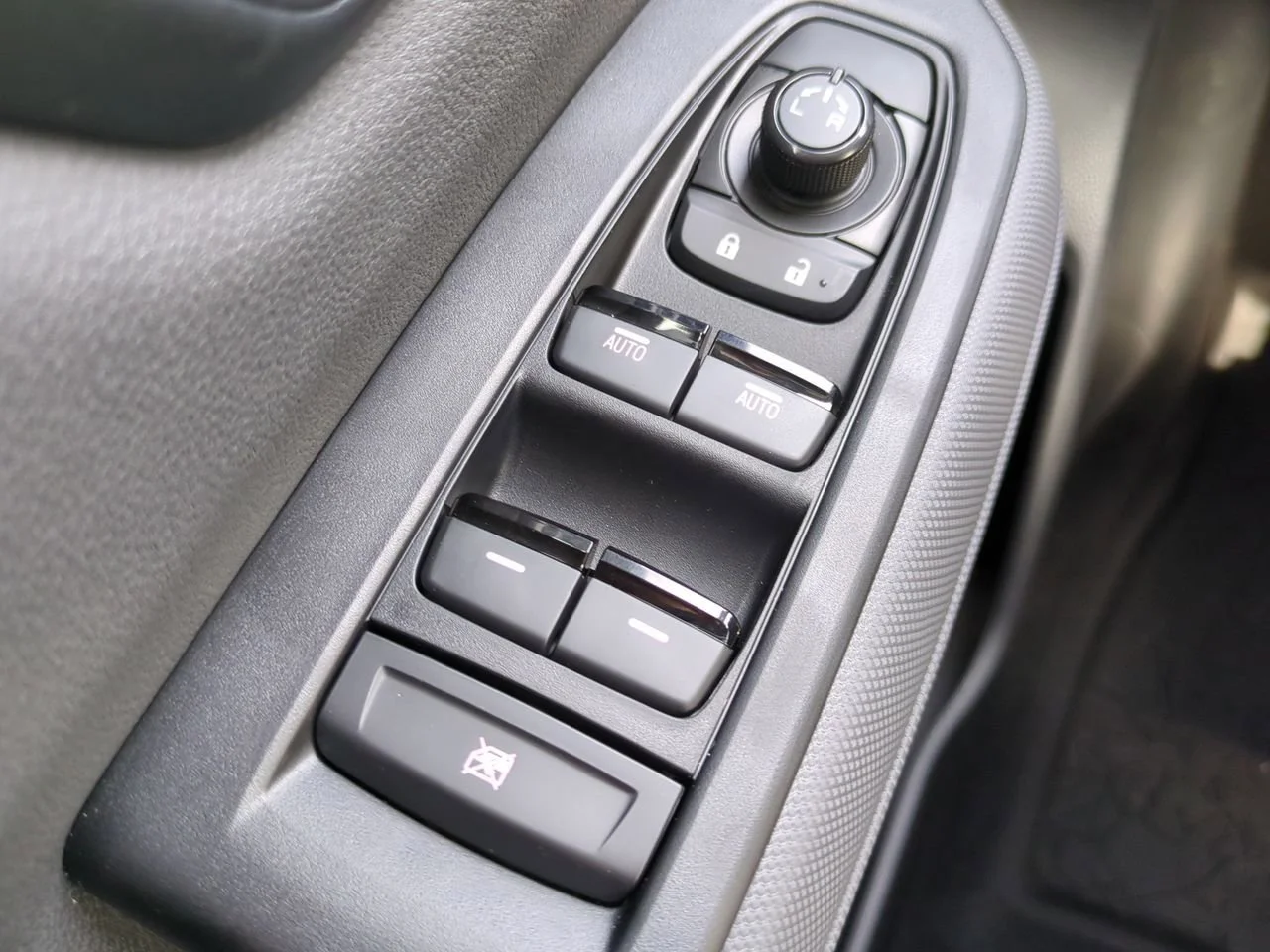 Used 2026 Geyser Blue Subaru Wilderness image 20