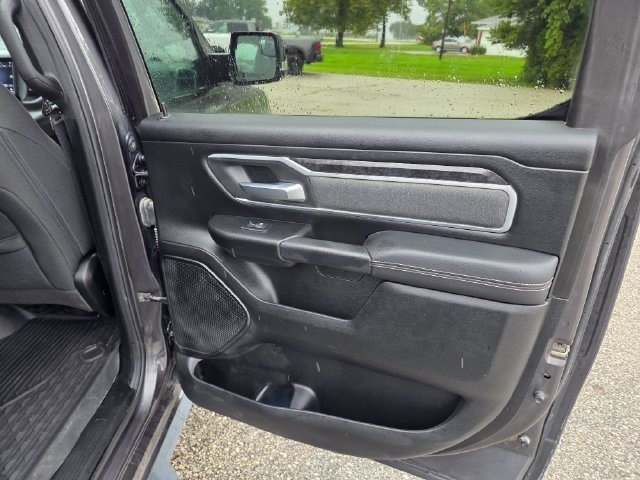 Certified Used 2020 Granite Crystal Metallic Clearcoat Ram Big Horn image 10