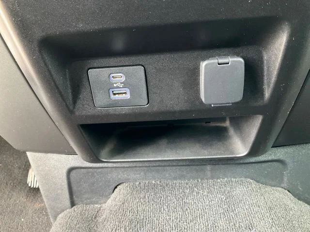 Used 2020 White Ford XLT image 21