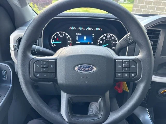 Used 2021 Green Ford XLT image 19