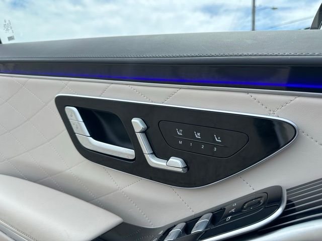 Certified Used 2023 White Mercedes-Benz S 580 image 14