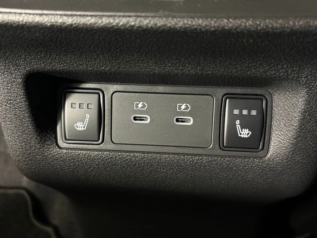 New 2026 Super Black Nissan Platinum image 37