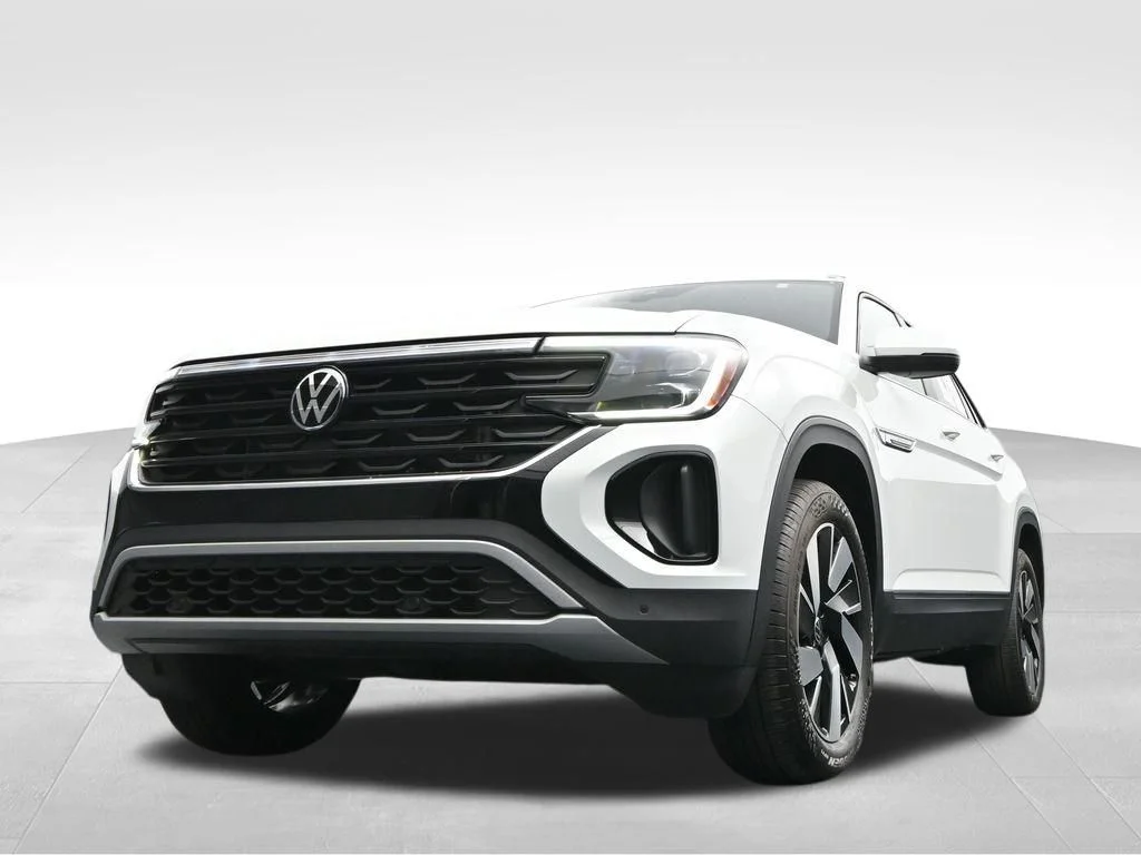 2025 Volkswagen Atlas Cross Sport SE w/Tech - Photo 37