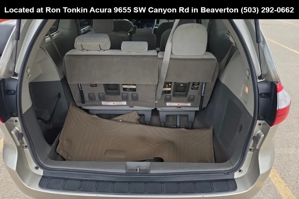 Used 2016 Creme Brulee Mica Toyota LE image 12