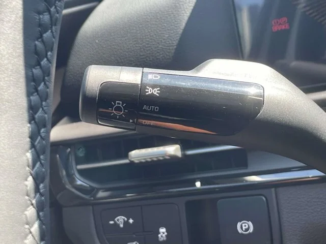 New 2027 Gray Kia EX image 24