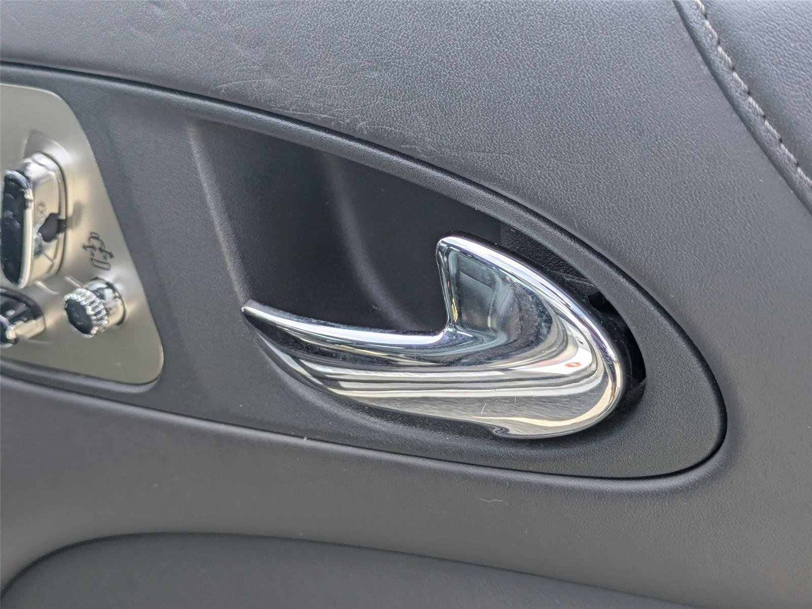 Used 2010 Liquid Silver Jaguar XKR image 44