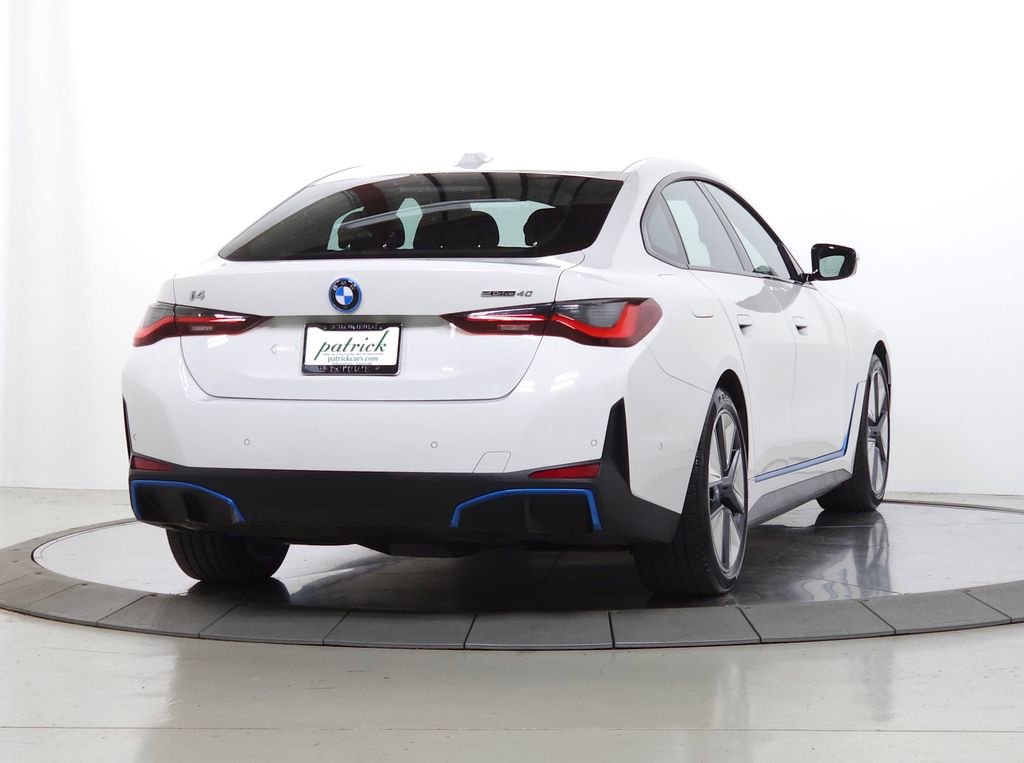 Used 2023 Alpine White BMW eDrive40 image 11