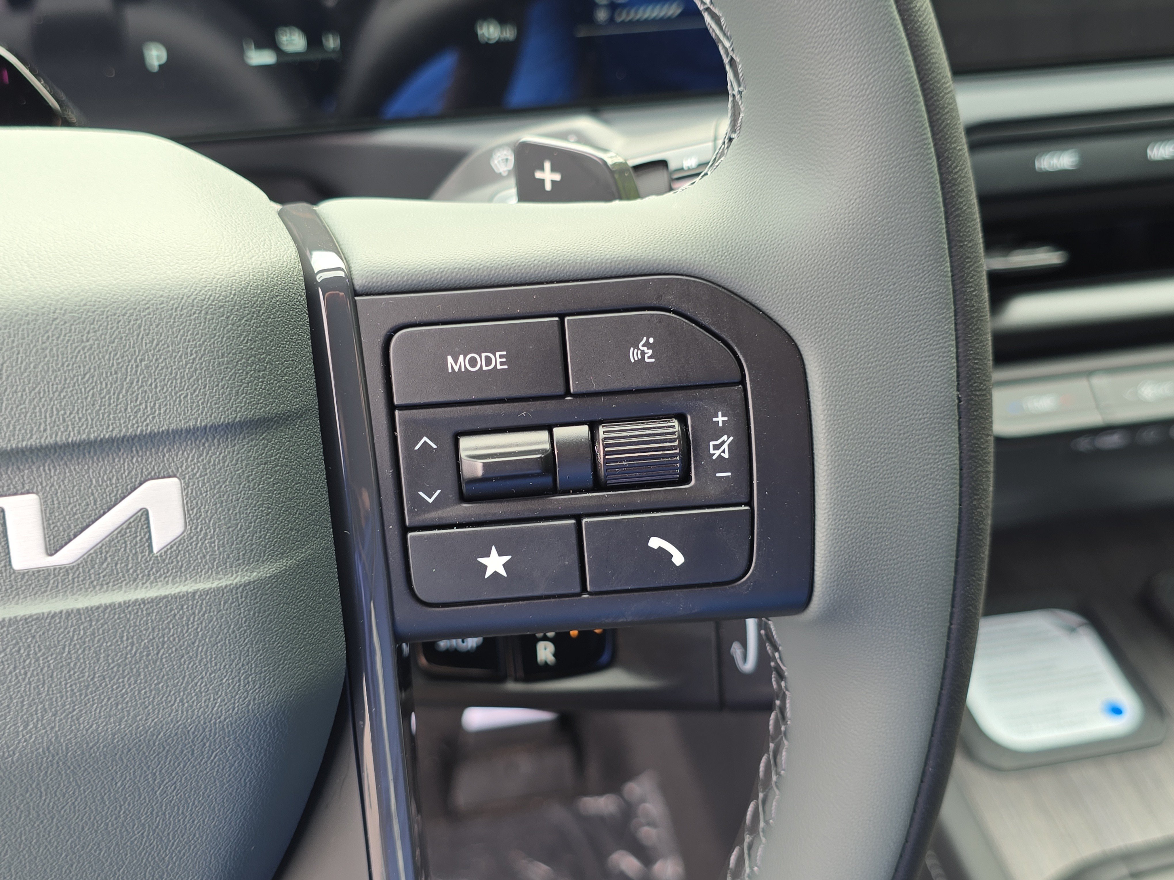 New 2027 Ebony Black Kia X-LINE SX PRESTIGE image 31