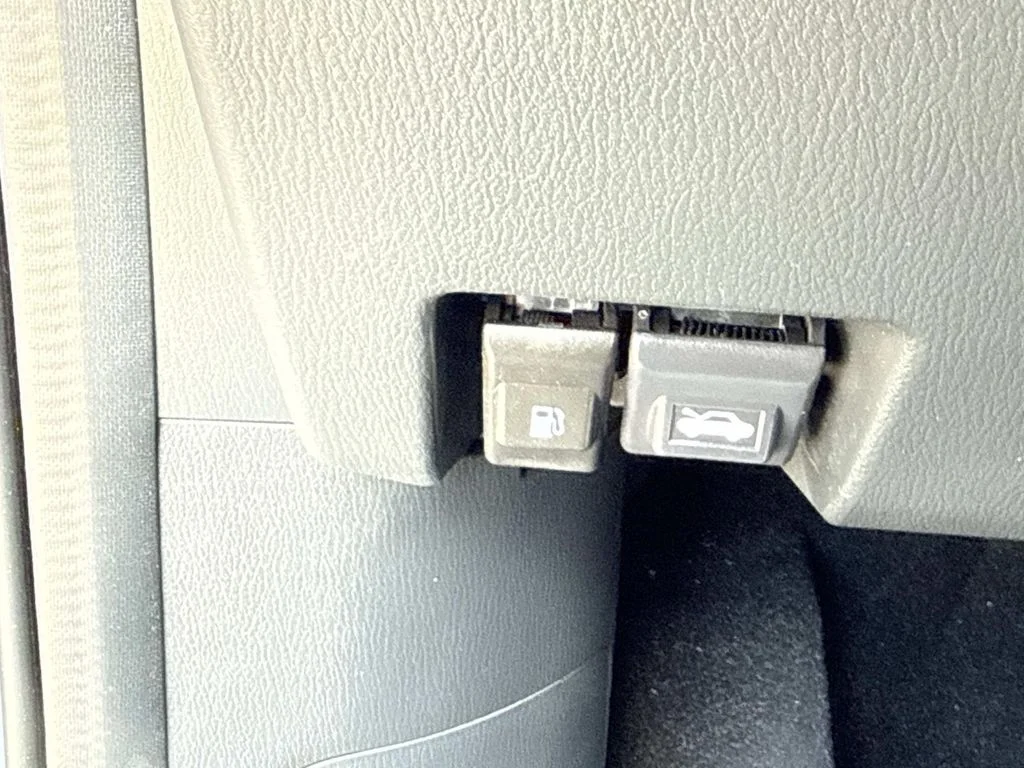 Certified Used 2024 Blue Mazda 2.5 S Select Package image 47