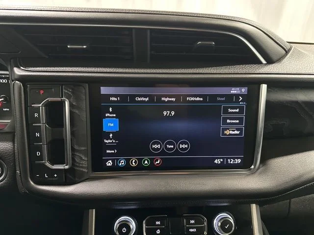 Used 2021 Black GMC Denali image 23