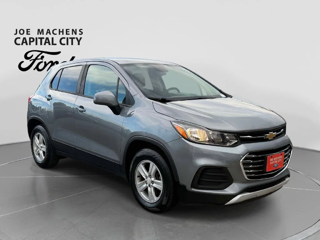 Used 2020 Gray Chevrolet LS image 1