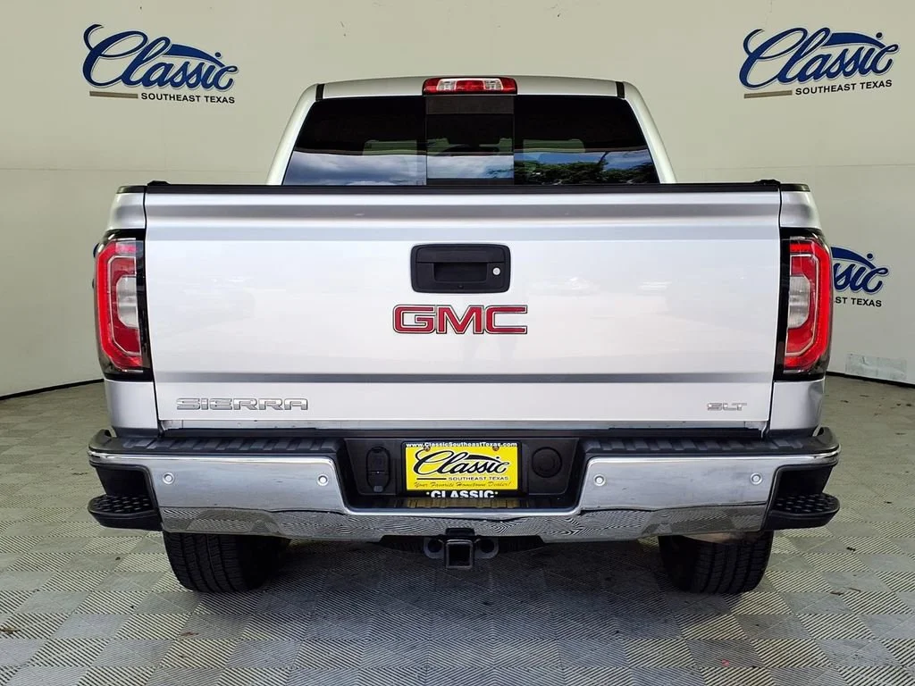 Used 2018 QUICKSILVER METALLIC GMC SLT image 4