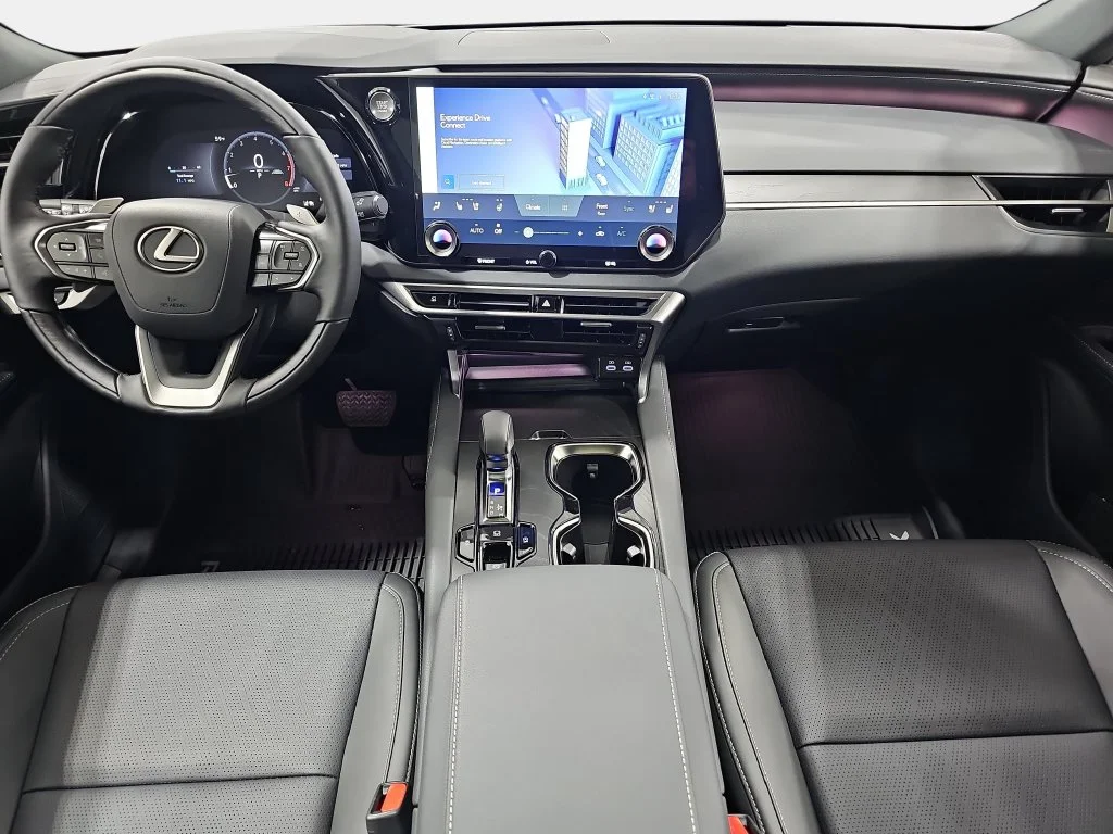 New 2026 Iridium Lexus PREMIUM PLUS image 9