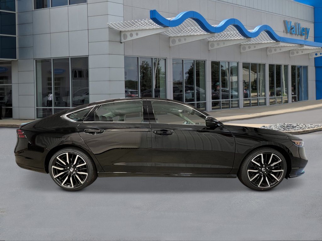 New 2026 Crystal Black Pearl Honda Touring image 6
