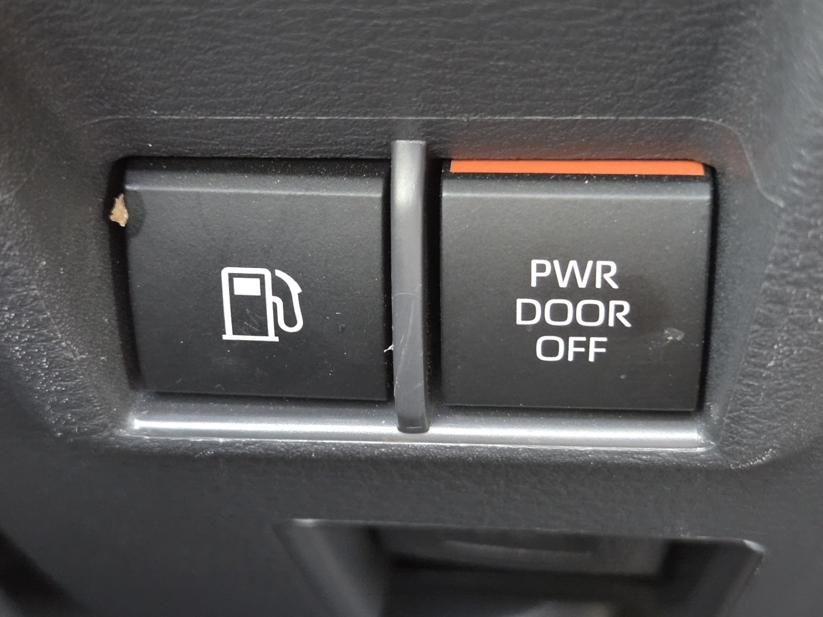 Used 2024 Gray Toyota Hybrid LE image 11