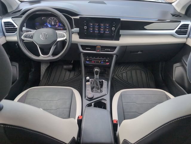 2025 Volkswagen Taos SE - Photo 19