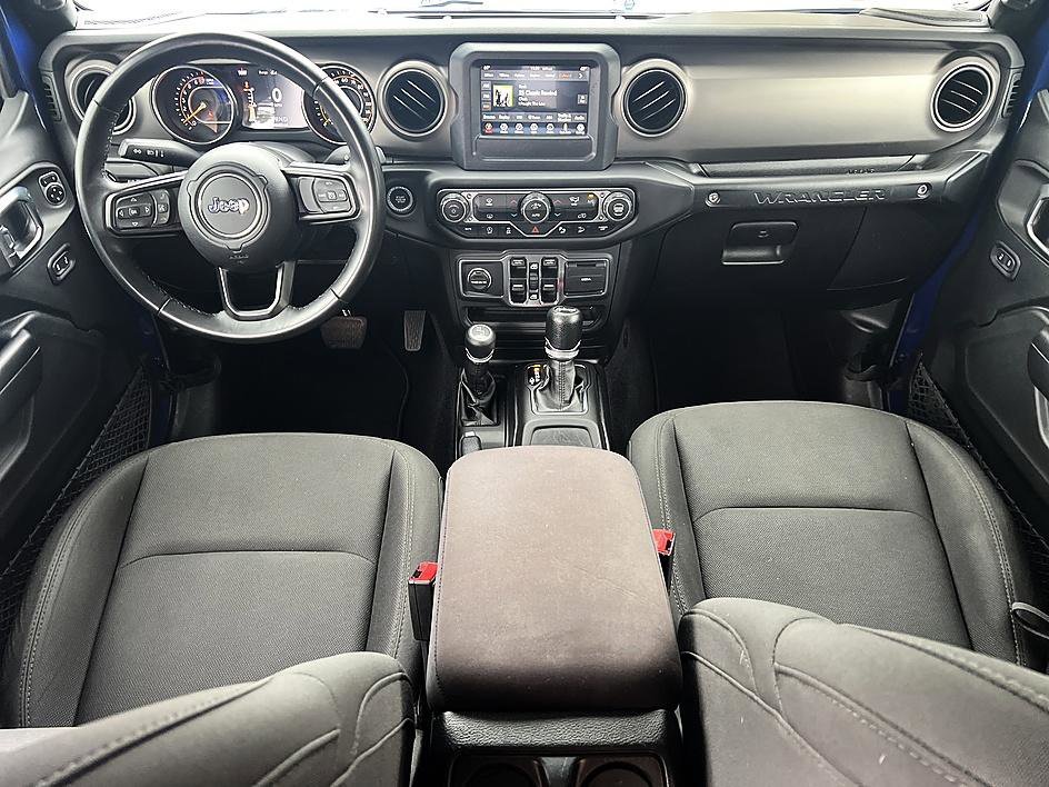 Used 2018 Ocean Blue Metallic Clearcoat Jeep Sport S image 18