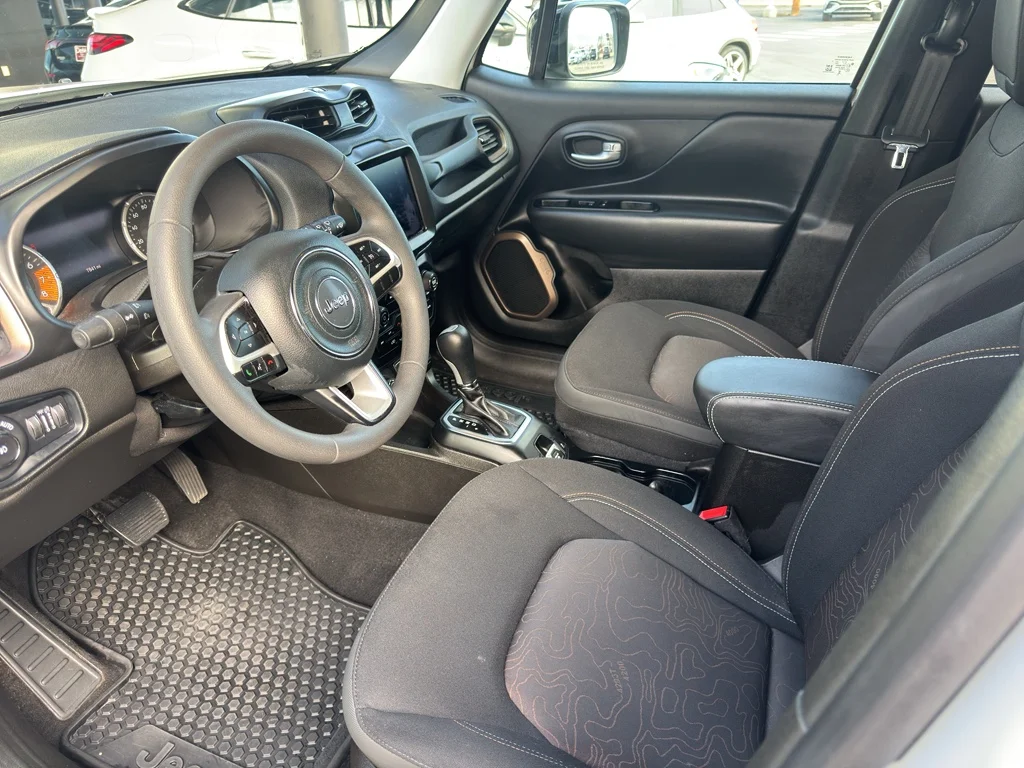 Used 2023 White Jeep Upland image 5