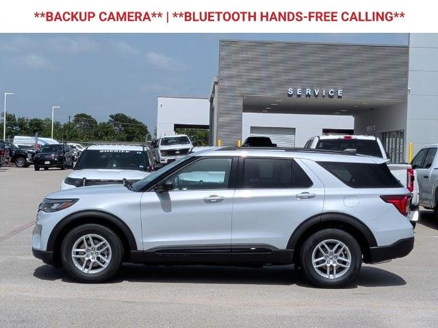 New 2026 Space White Metallic Ford Active image 54