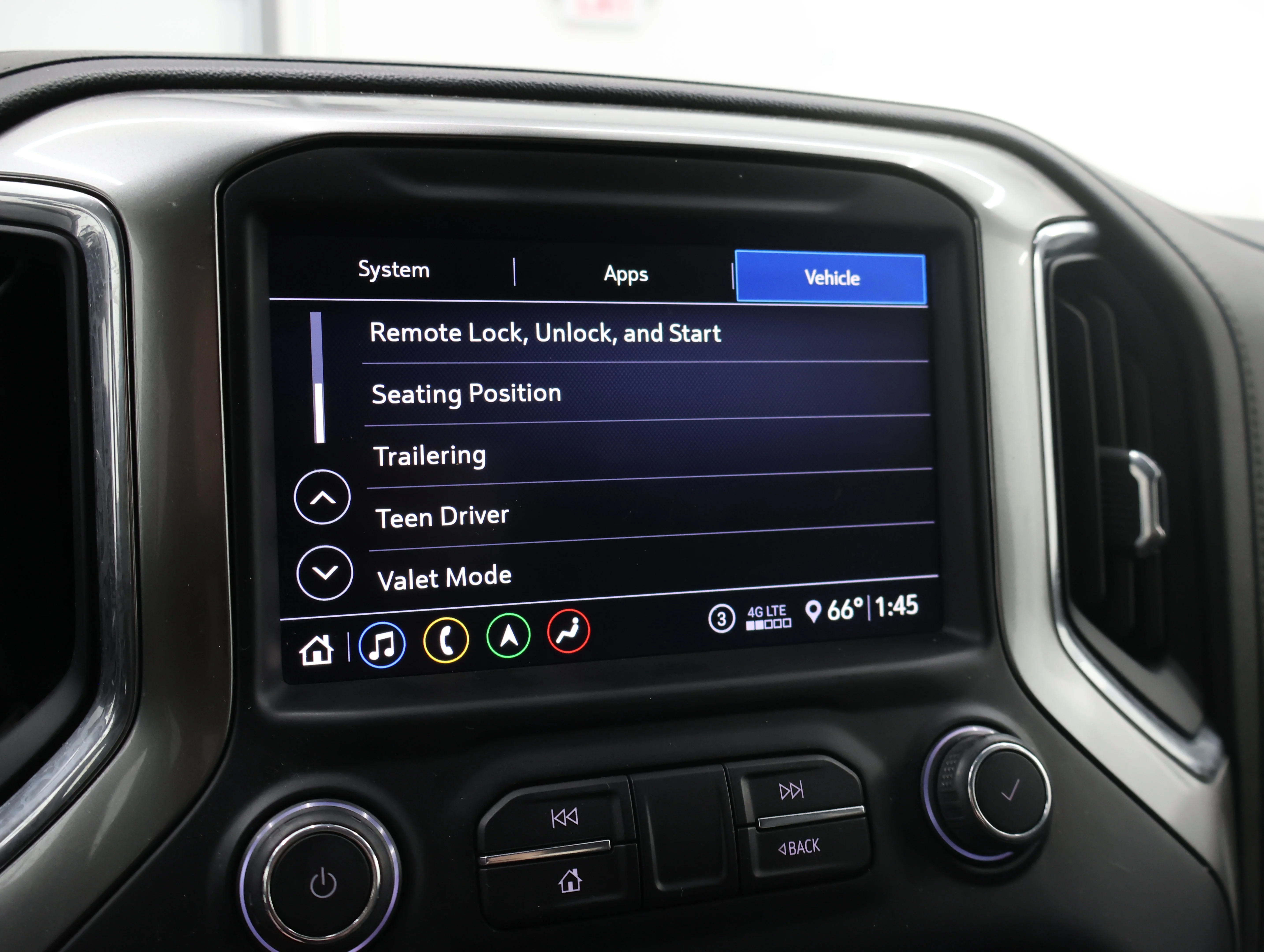 Used 2020 Black Chevrolet LTZ image 71