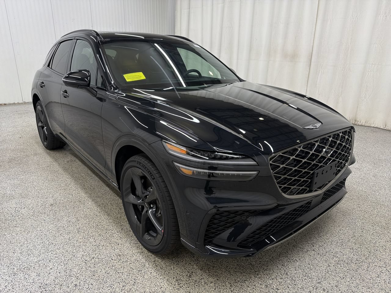 2027 GENESIS GV70