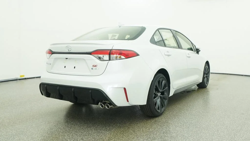 New 2026 Wind Chill Pearl Toyota Hybrid SE image 21