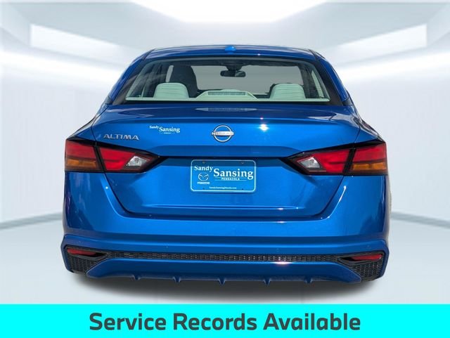 Used 2025 Blue Nissan 2.5 SV image 5