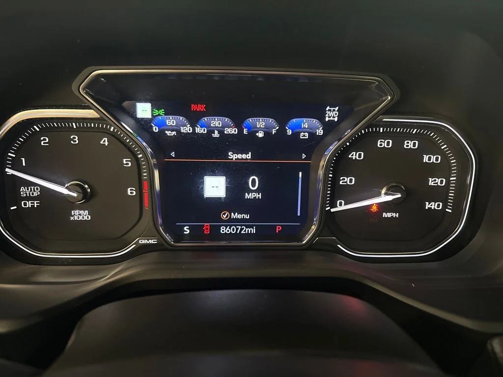 Used 2021 Black GMC Denali image 21