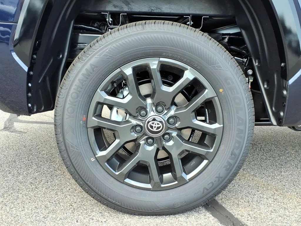 2026 Toyota Tundra Platinum - Photo 8