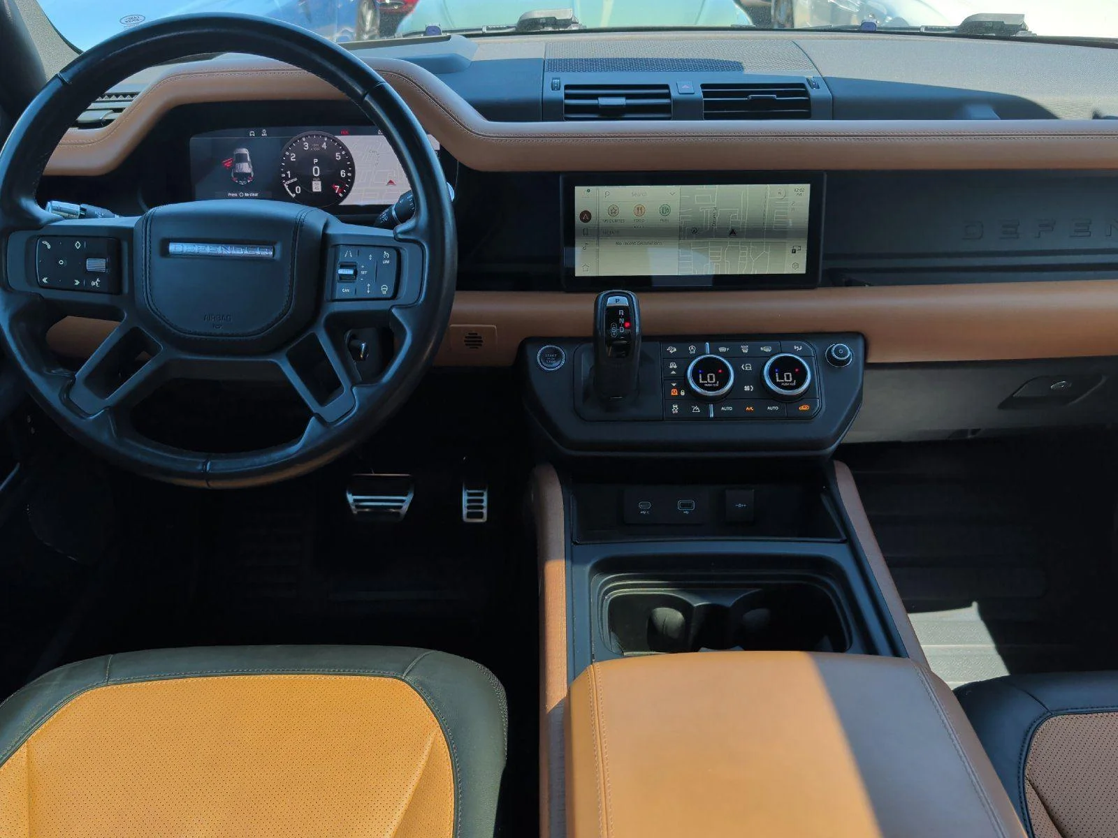Used 2020 Eiger Grey Metallic Land Rover X image 36