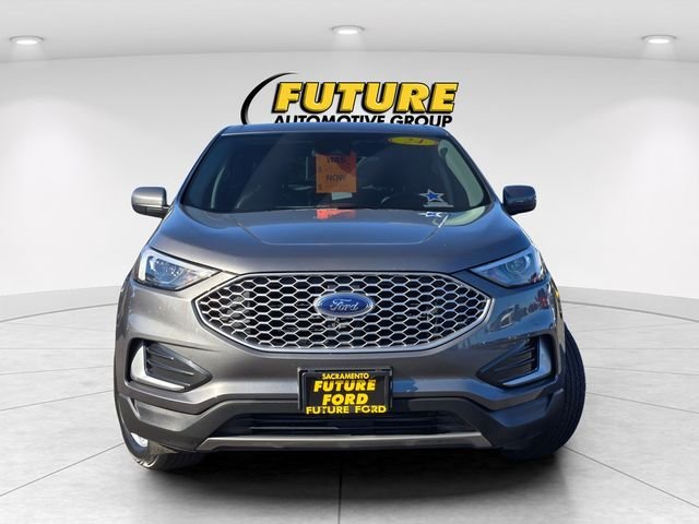 Used 2024 Gray Ford SEL image 2
