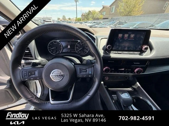 Used 2021 White Nissan SV image 10