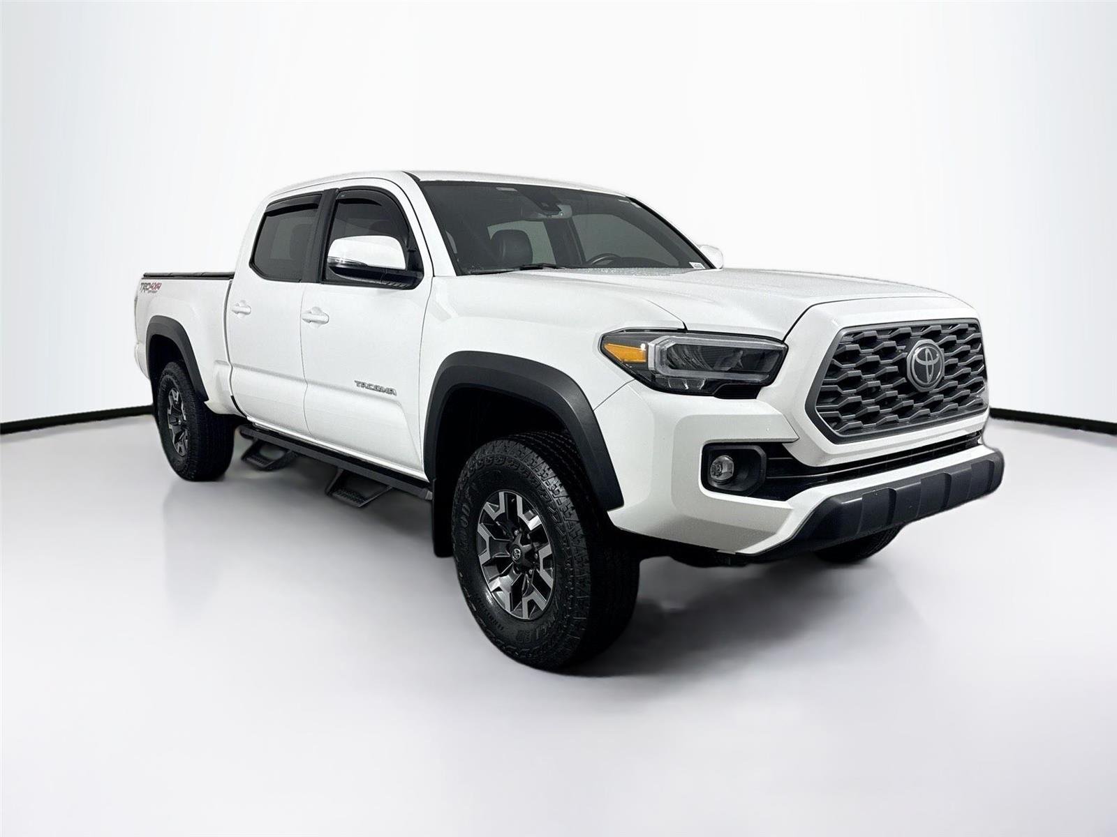 Used 2022 White Toyota TRD Off-Road image 10