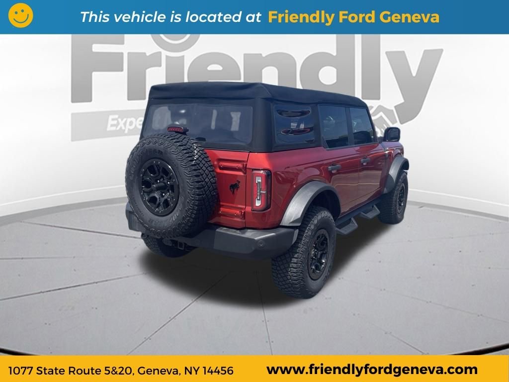 Used 2023 Red Ford Wildtrak image 5