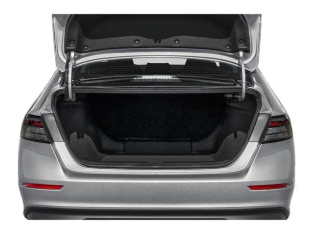 New 2026 Platinum White Pearl Honda LX image 10
