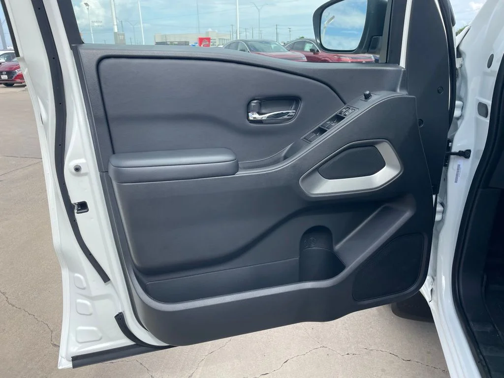 2026 Nissan Frontier SV - Photo 14