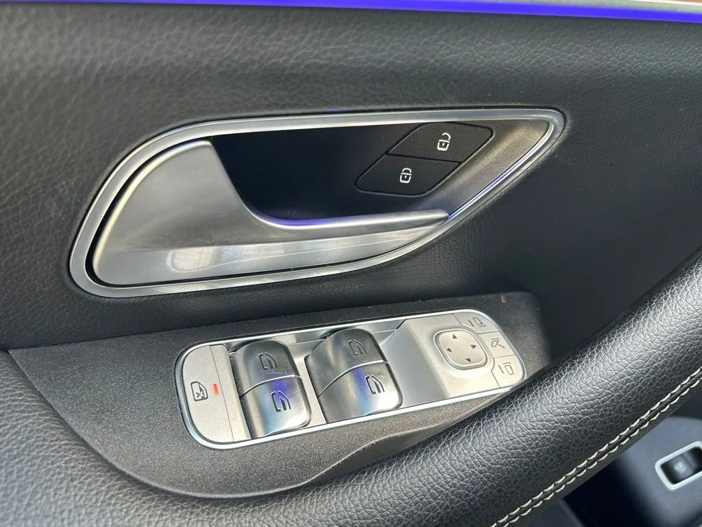 Used 2025  Mercedes-Benz GLE 350 image 17