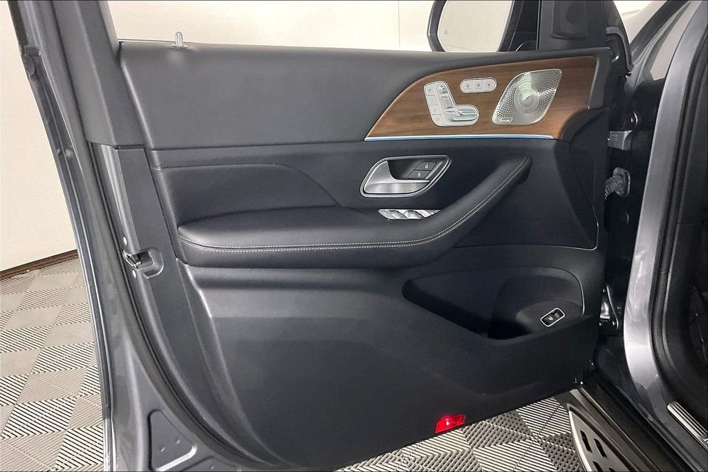 Certified Used 2023 Black Mercedes-Benz GLS 450 image 15
