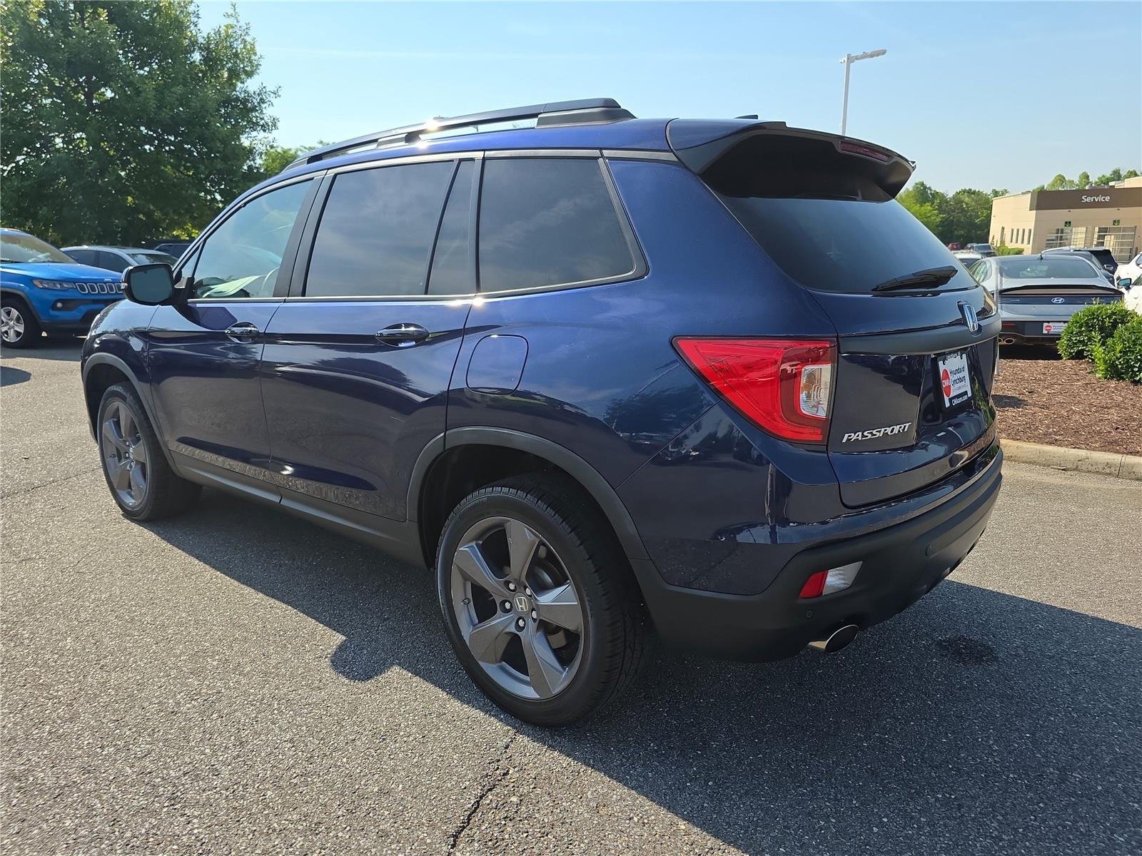 Used 2021 Obsidian Blue Pearl Honda Touring image 18