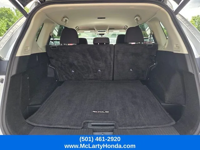 Used 2025 Silver Nissan SV image 13