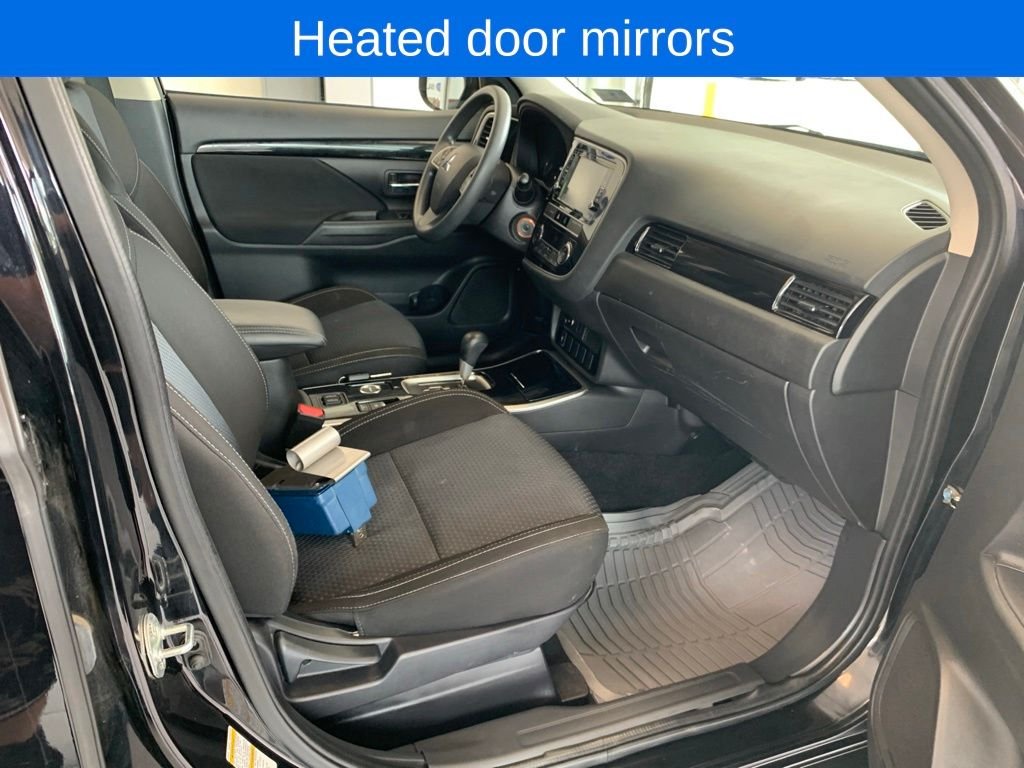 Used 2019  Mitsubishi ES image 12