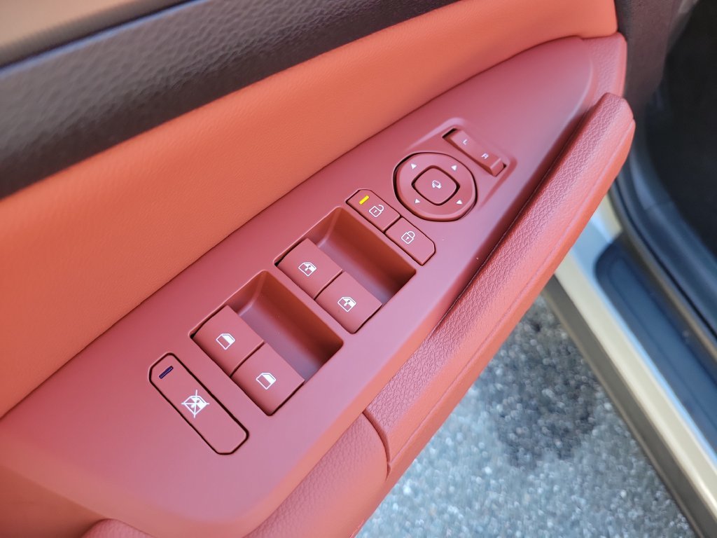 New 2027 Wolf Gray Kia SX Prestige image 20