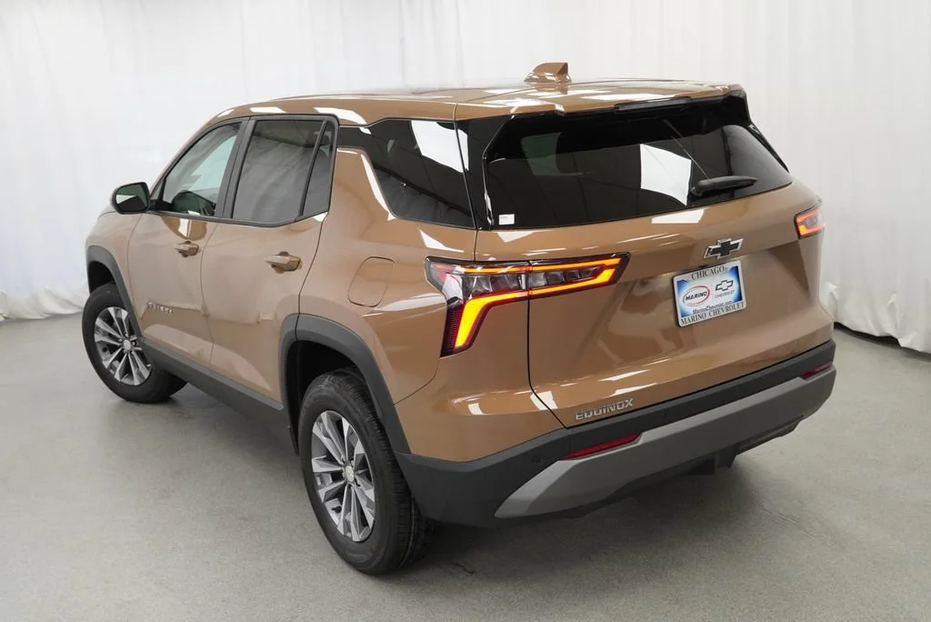 2027 Chevrolet Equinox LT - Photo 36